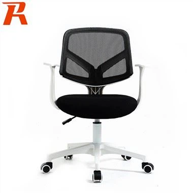 Kancelářská pracovní židle z bílé síťoviny